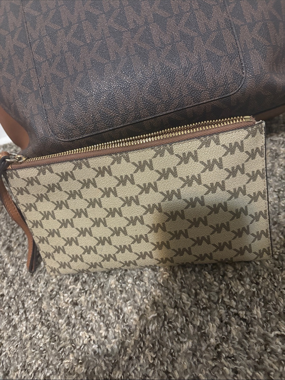Michael Kors Brown Logo Tote with Tan Trim and Matching Wristlet - Picture 11 of 11